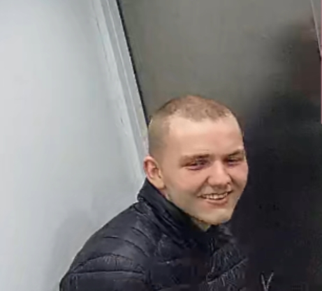 Uszkodził szlaban wjazdowy w Poznaniu. Poznajesz?