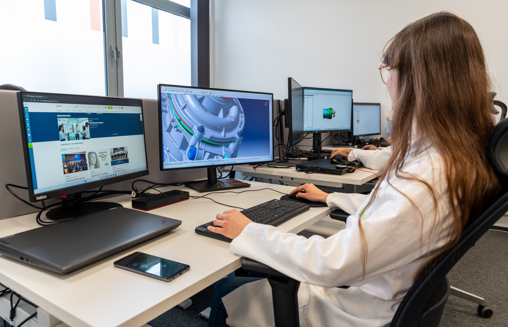 Valeo w Czechowicach-Dziedzicach świętuje 25-lecie i rekrutuje ponad 100 inżynierów R&D