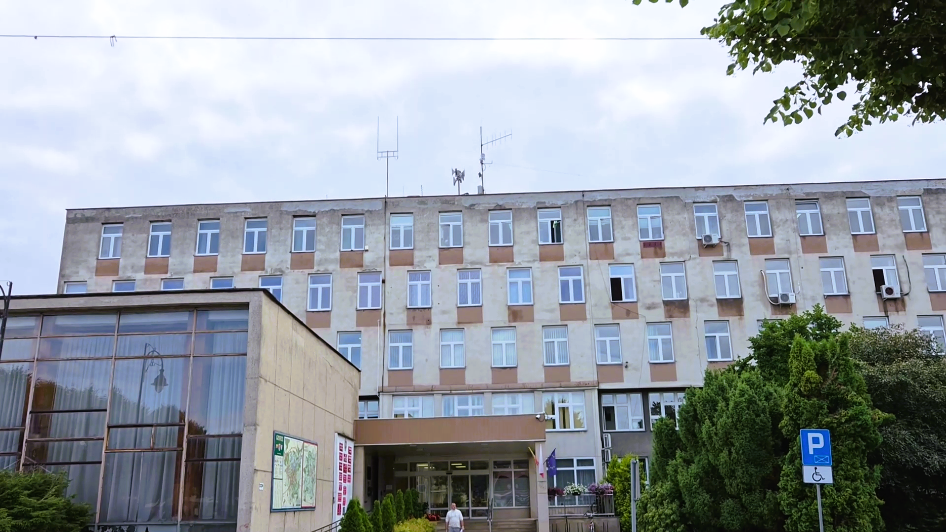 W Gryficach rozbrzmiały syreny. Starosta apeluje o zachowanie spokoju
