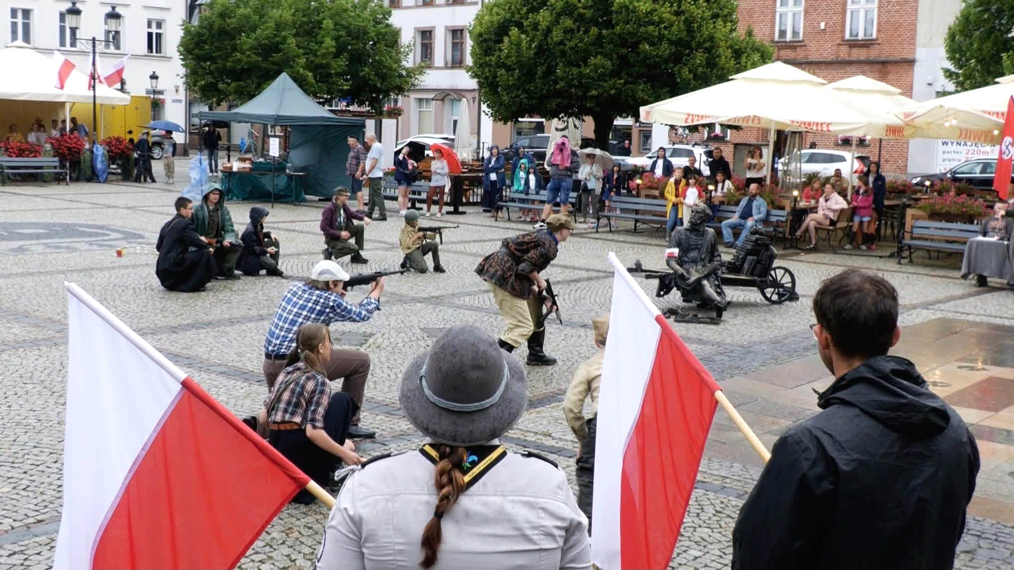 W Kościerzynie była wyjątkowa inscenizacja i hołd dla Powstańców Warszawskich