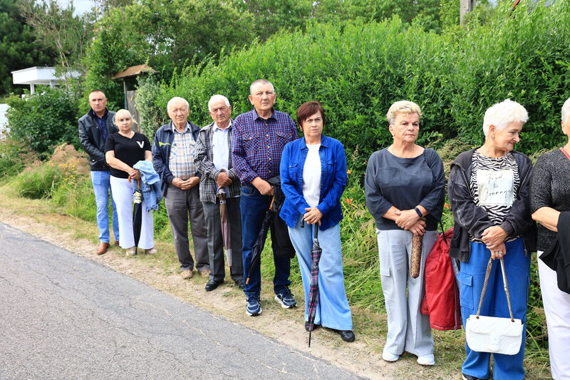 uroczystości upamiętniające 83. Rocznicę rozstrzelania 16 mieszkańców Klonowa