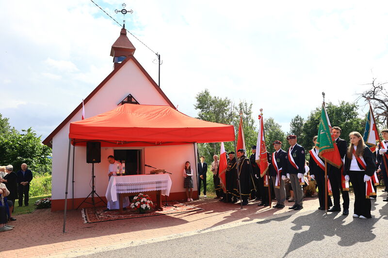 uroczystości upamiętniające 83. Rocznicę rozstrzelania 16 mieszkańców Klonowa