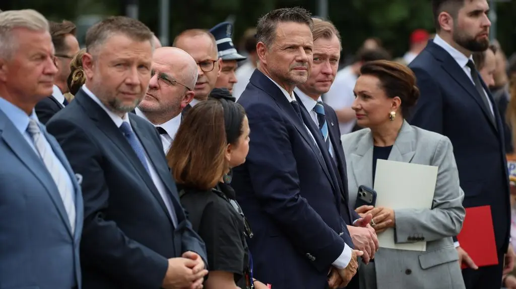 Obchody 82. rocznicy wybuchu Powstania Warszawskiego przy pomniku Polskiego Państwa Podziemnego i Armii Krajowej