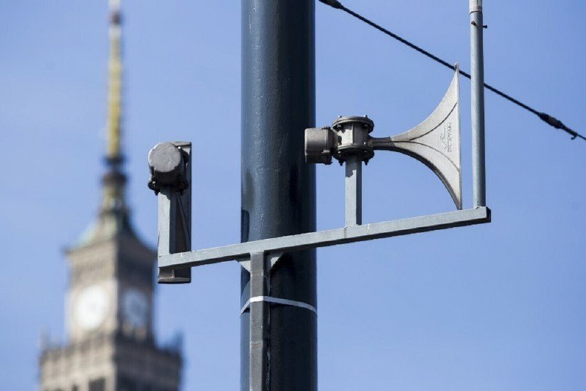 W Warszawie zawyją syreny alarmowe. Jaki jest powód?