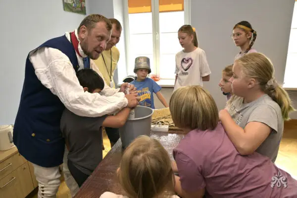 Wakacje w Muzeum – kontynuacja prac twórczych