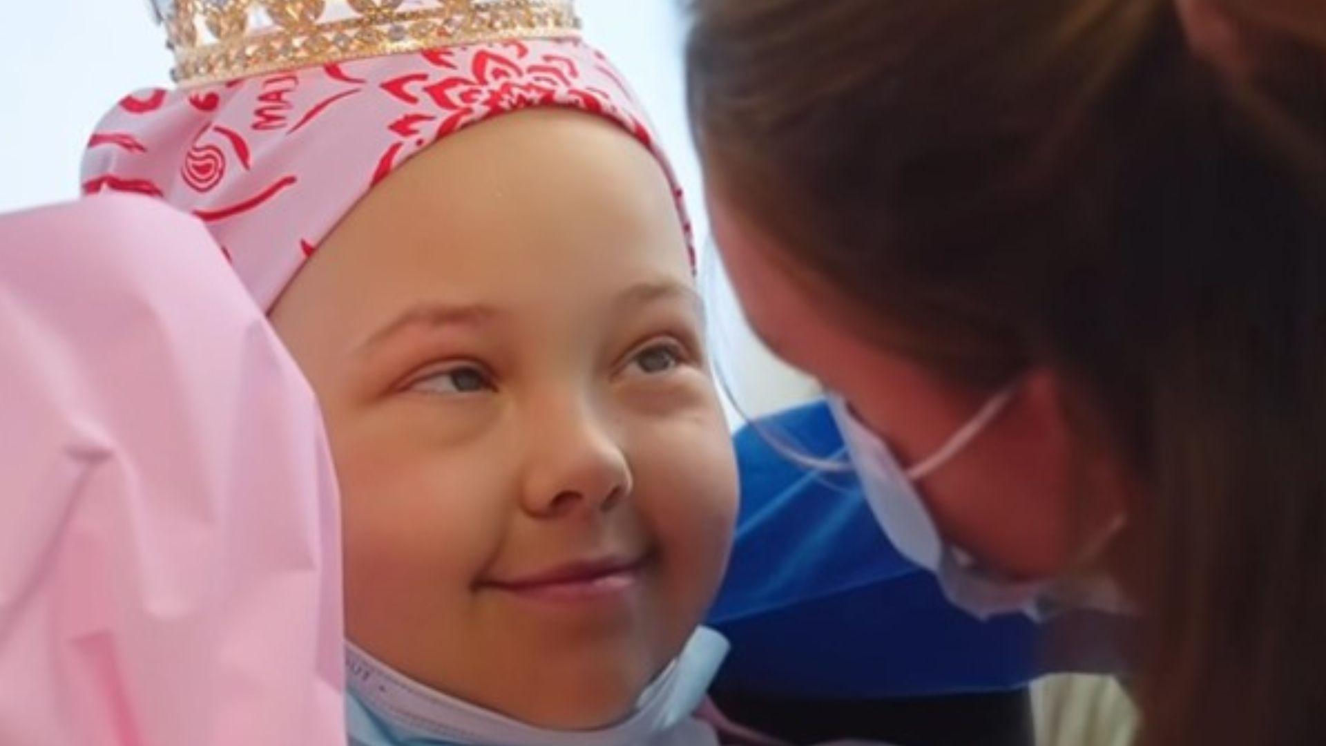 WALKA Z CHOROBĄ Wzruszające urodziny Mai Mecan. Nagranie z niespodzianki chwyta za serce!