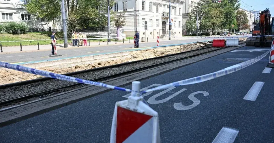 Warszawa: podczas przebudowy torowiska w Al. Solidarności znaleziono niewybuch