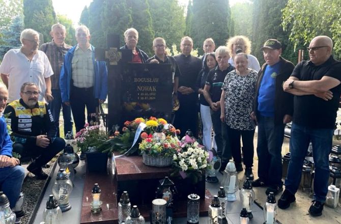 Wciąż jedzie w naszych sercach. Uczcili pamięć legendy