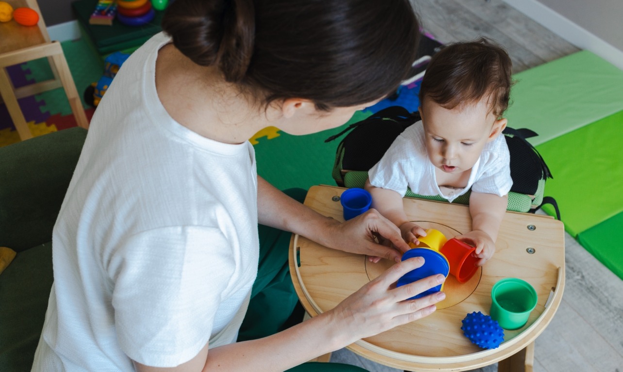 Wczesne wspomaganie rozwoju — studia podyplomowe, które podbijają serca pedagogów