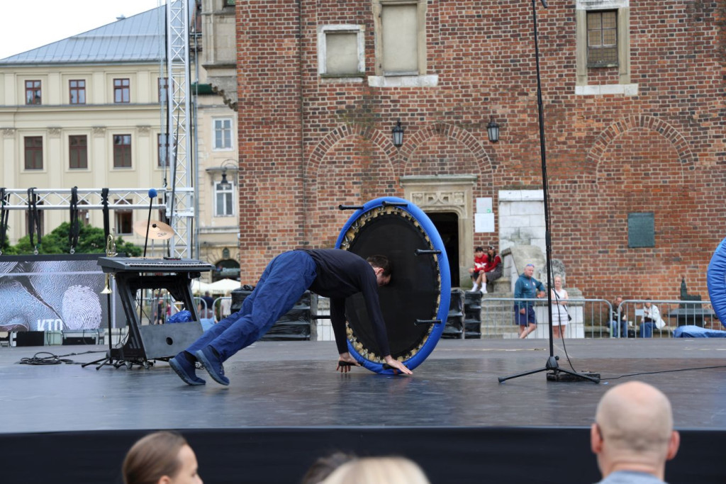 "Teatry plenerowe w Krakowie"