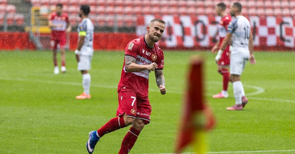 Widzew Łódź pokonał Puszczę, ale stracił piłkarza