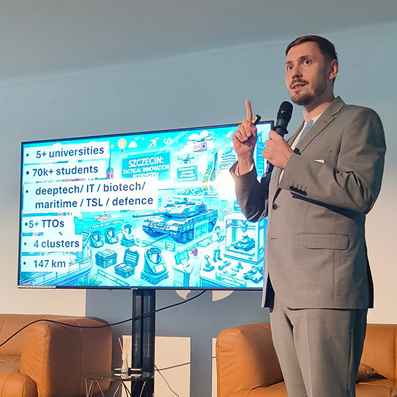 Wielki sukces szczecińskiego deep techu w Berlinie! Projekt LightBone deklasuje konkurencję na Polish Tech Night