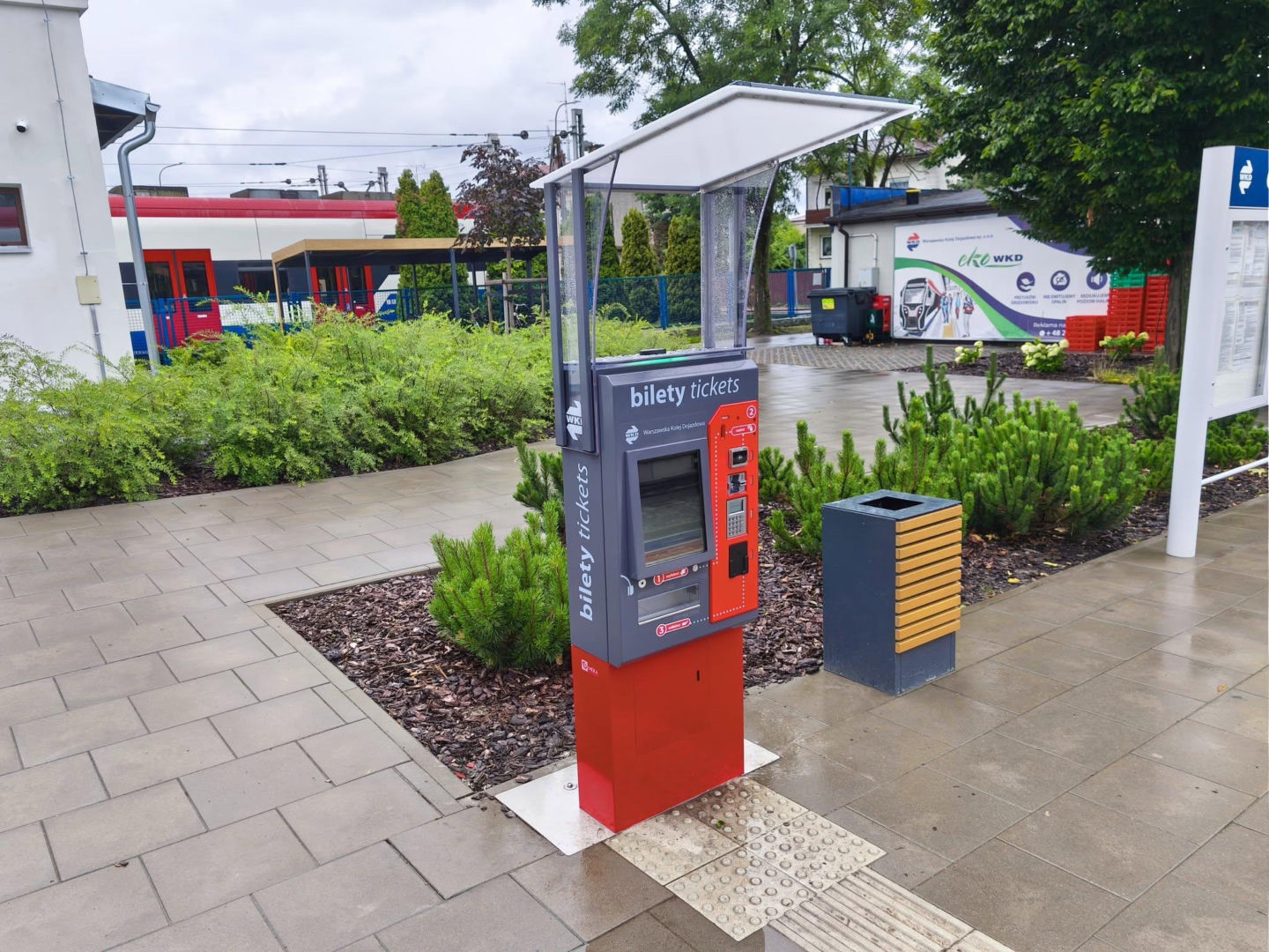 WKD wymienia automaty biletowe