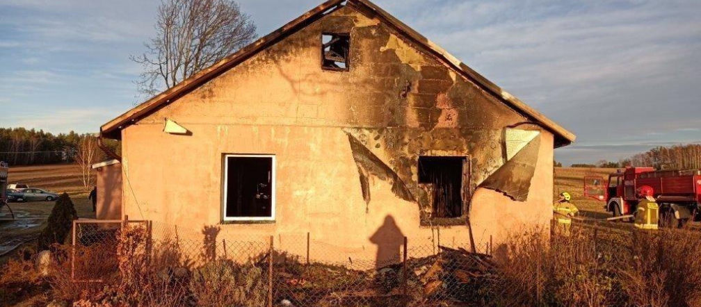 Wnuk spalił dziadka żywcem. 80-latek obronił żonę, a Mateusz patrzył, jak płomienie trawią jego ciało. "Gorąco mi"