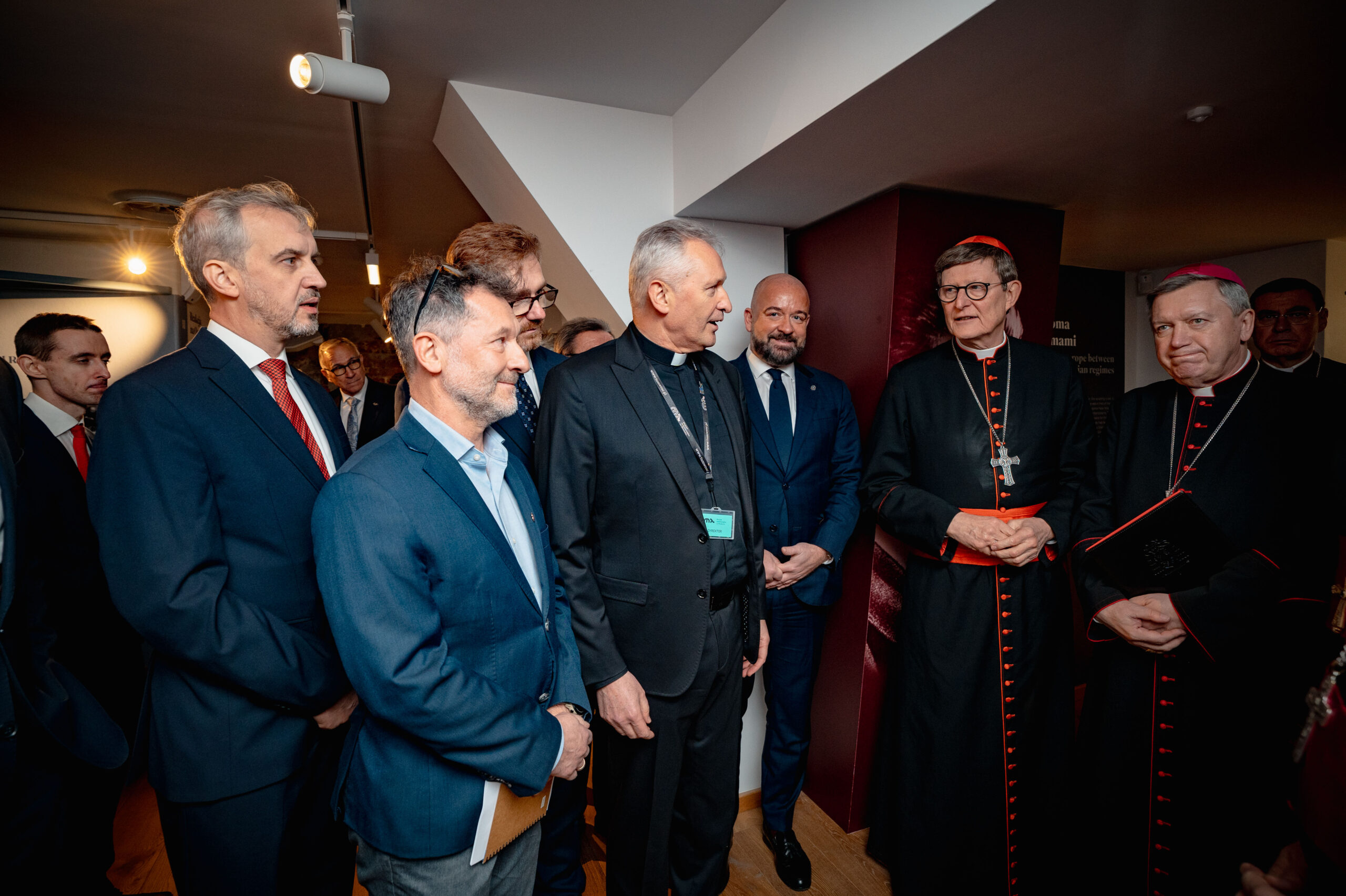 • Wrocławska „Odwaga wyciągniętej ręki” w finale plebiscytu „Wydarzenie Historyczne Roku!”
