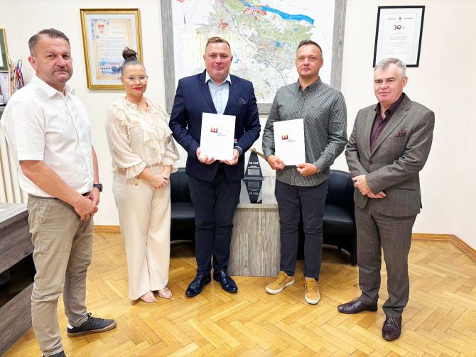 Wspólnymi siłami wyremontują salę gimnastyczną