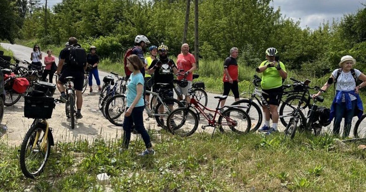 Wycieczka rowerowa dla seniorów w Łagiewnikach