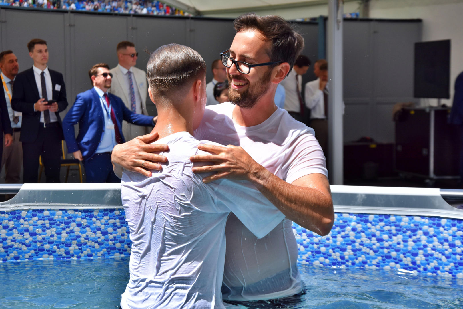 Wydarzenie religijne Tysiące ludzi szuka swojego szczęścia na stadionie. Kongres Świadków Jehowy przyciągnął tłumy