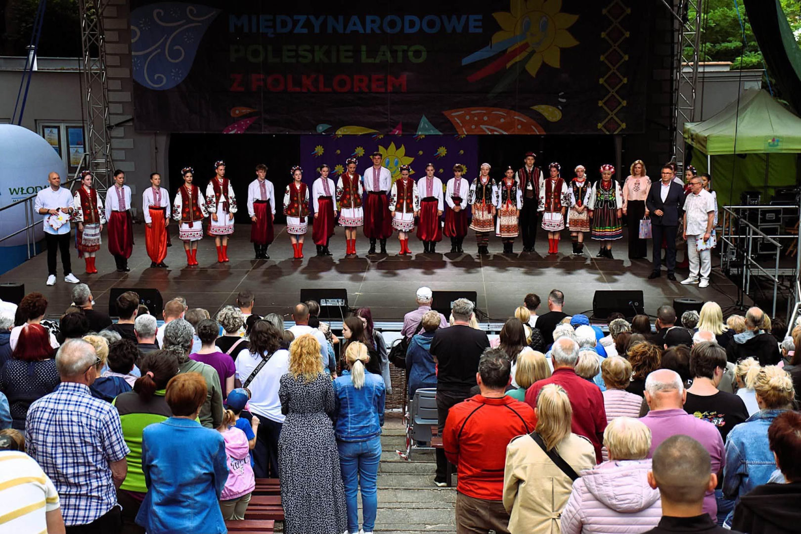 Wyjątkowy moment na festiwalu. Ukraińscy artyści uczcili ofiary Wołynia