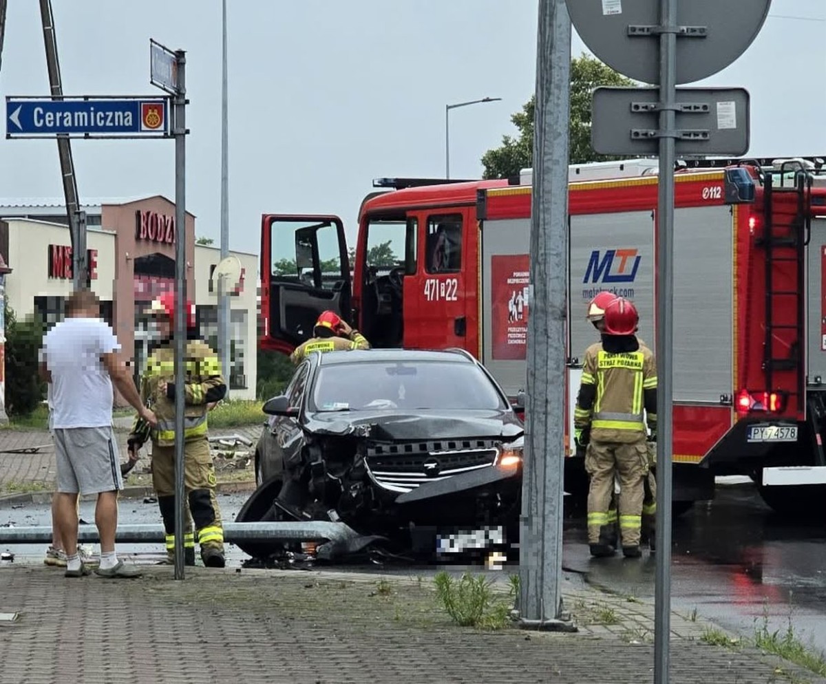 Wypadek na skrzyżowaniu Toruńska i Ceramiczna w Kole