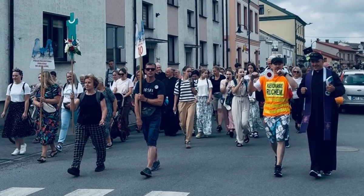 Z Międzyrzeca wyruszyli na Jasną Górę. Przed nimi prawie 420 kilometrów pieszej wędrówki