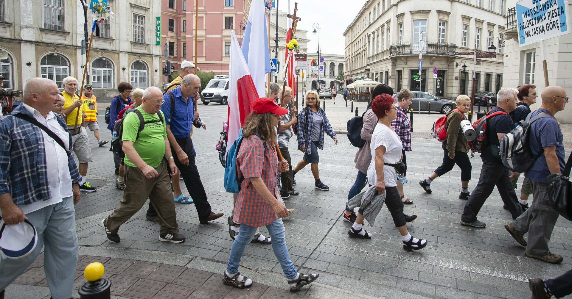 Z Warszawy ruszy 7 pielgrzymek na Jasną Górę. W tym na wózkach, rowerach i rolkach