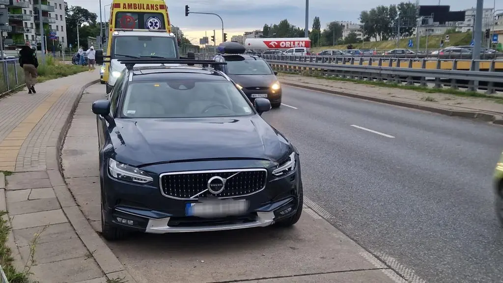 Zderzenie z udziałem karetki na S8