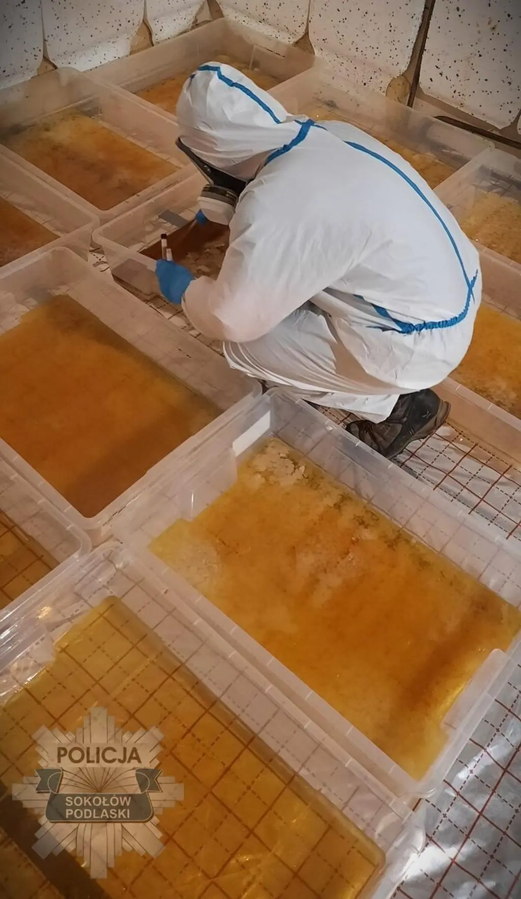 Policjanci zlikwidowali laboratorium narkotyków syntetycznych