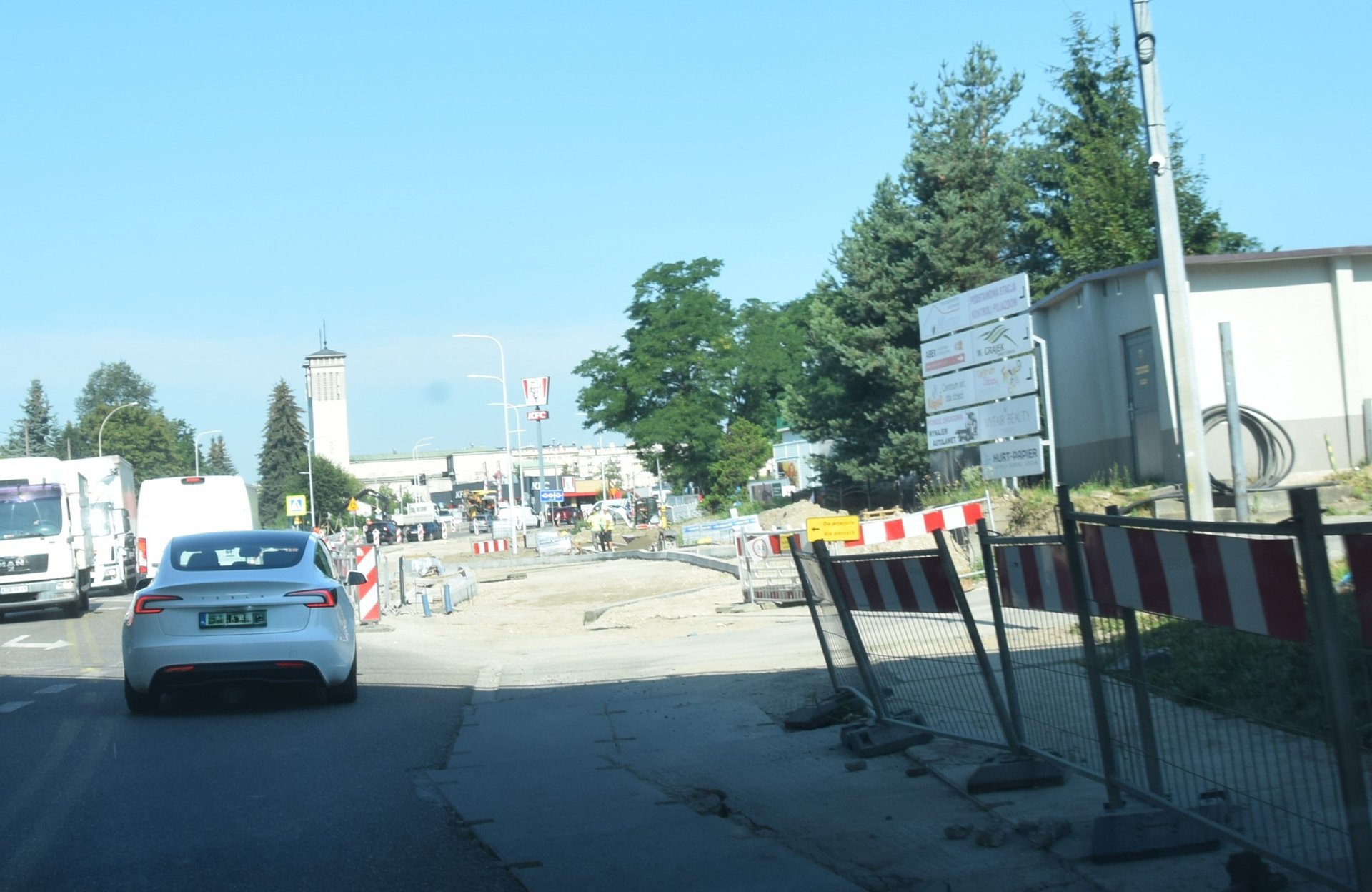 Zmiany dla kierowców na ul. Lwowskiej storpedowała ulewa