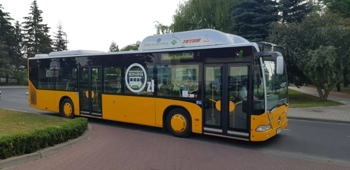 Zmiany w komunikacji miejskiej w Śremie przez remont mostu – nowe przystanki i trasy autobusów