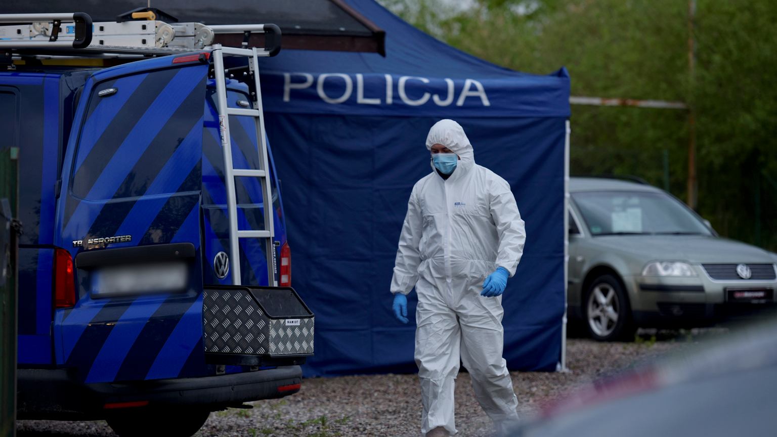 Makabra w Skawinie. Znaleziono narzędzie zbrodni. Policjanci objęci opieką psychologiczną