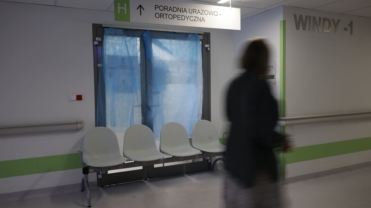 Czy zarobki lekarzy powinny być jawne? Jednoznaczne wyniki sondażu