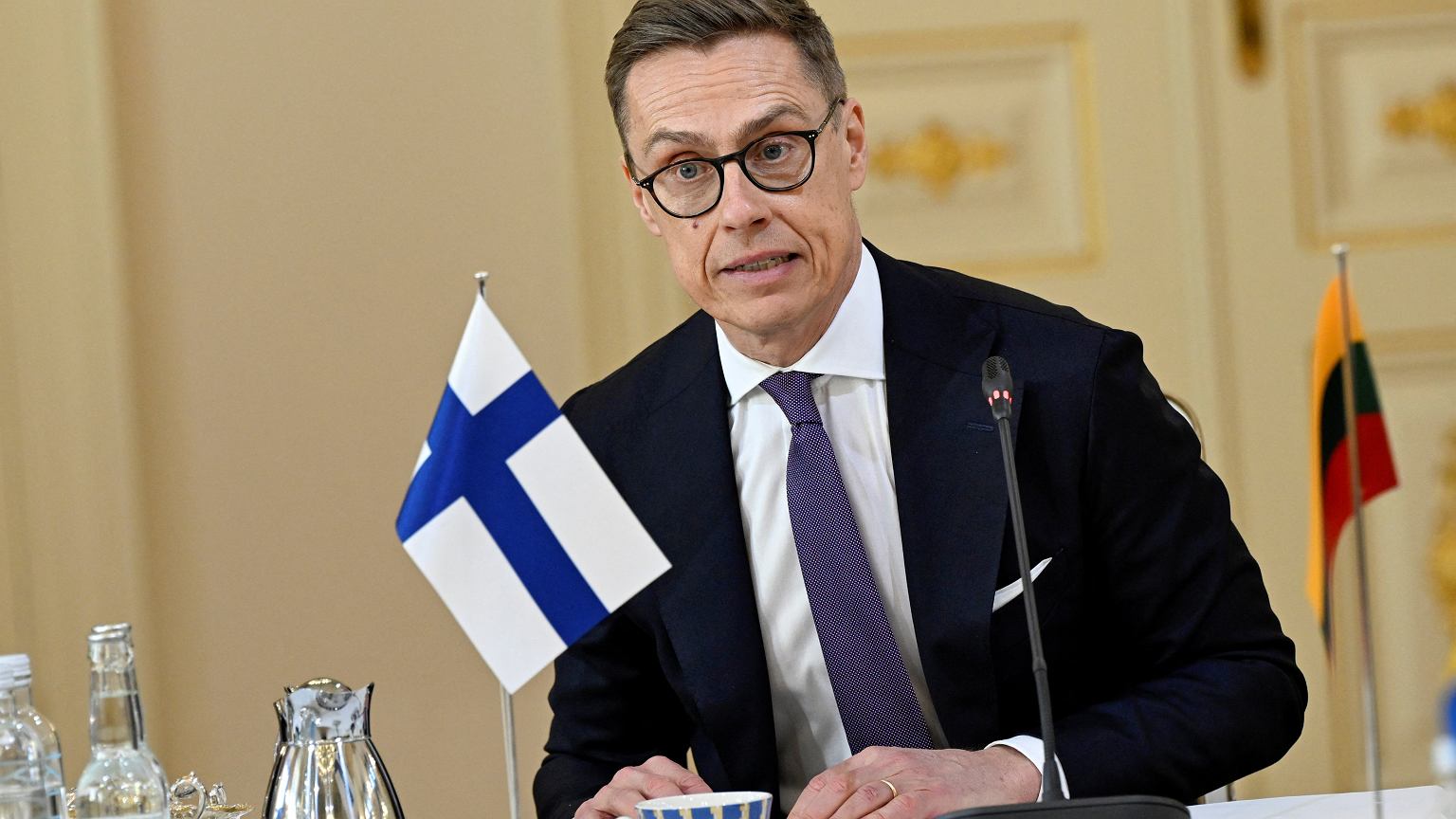 Prezydent Finlandii: Można na razie zapomnieć o negocjacjach Europy z Rosją