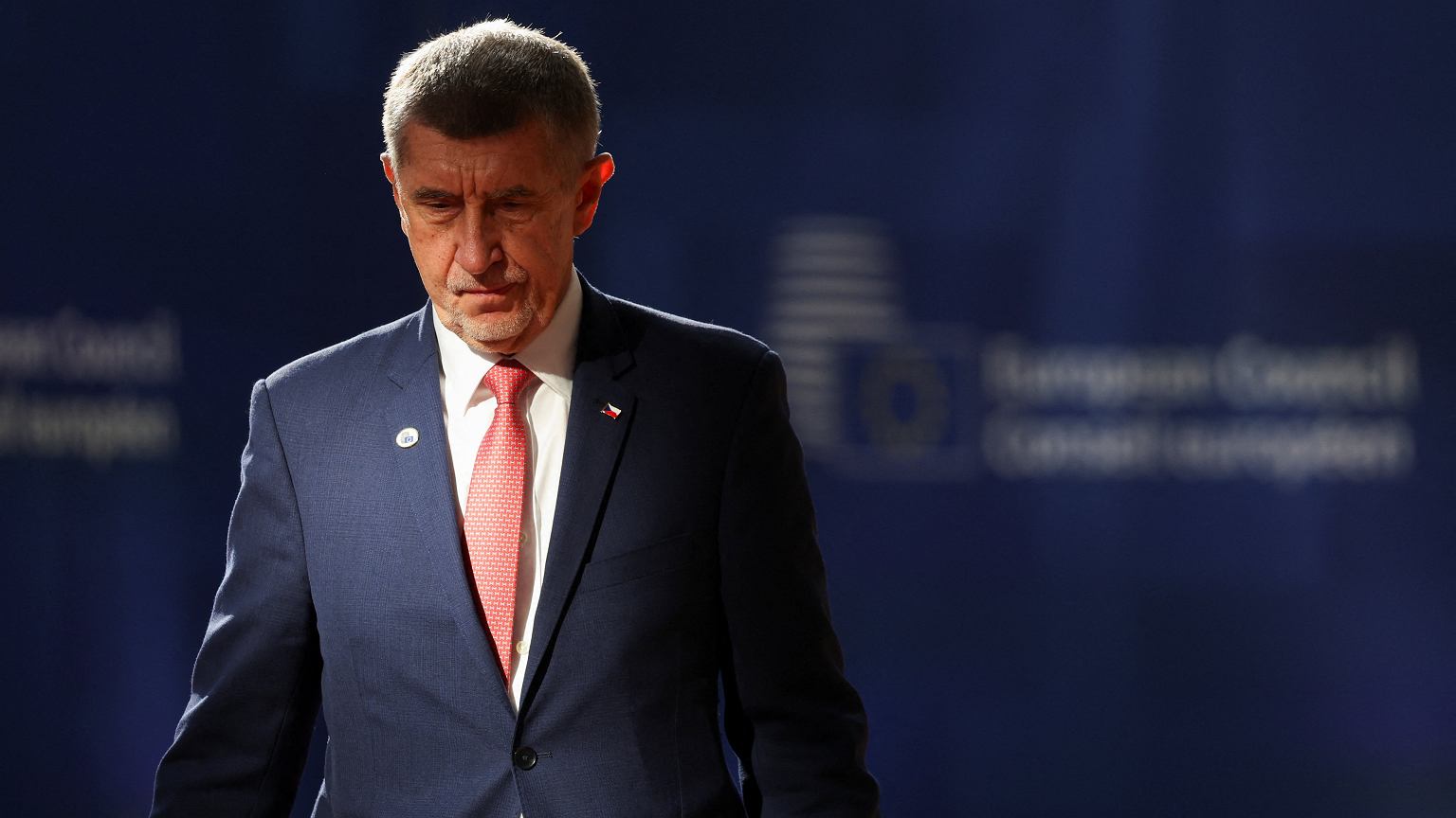 Spór na szczytach władzy w Czechach. Prezydent pisze skargę do TK, premier odpowiada