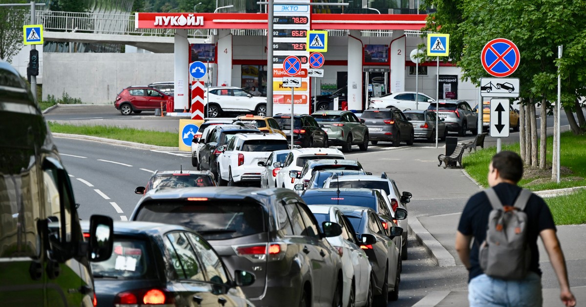 Kryzys paliwowy w Rosji. Silniki masowo odmawiają posłuszeństwa