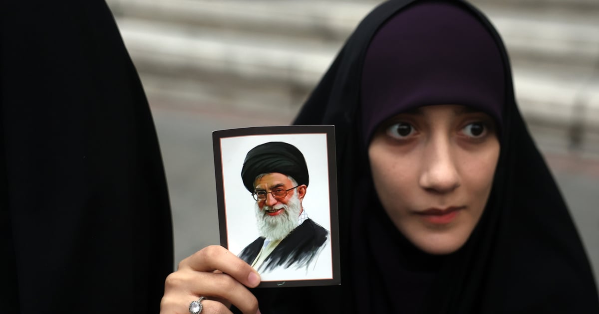 Kim jest Hassan Chomeini? Może zastąpić zabitego ajatollaha