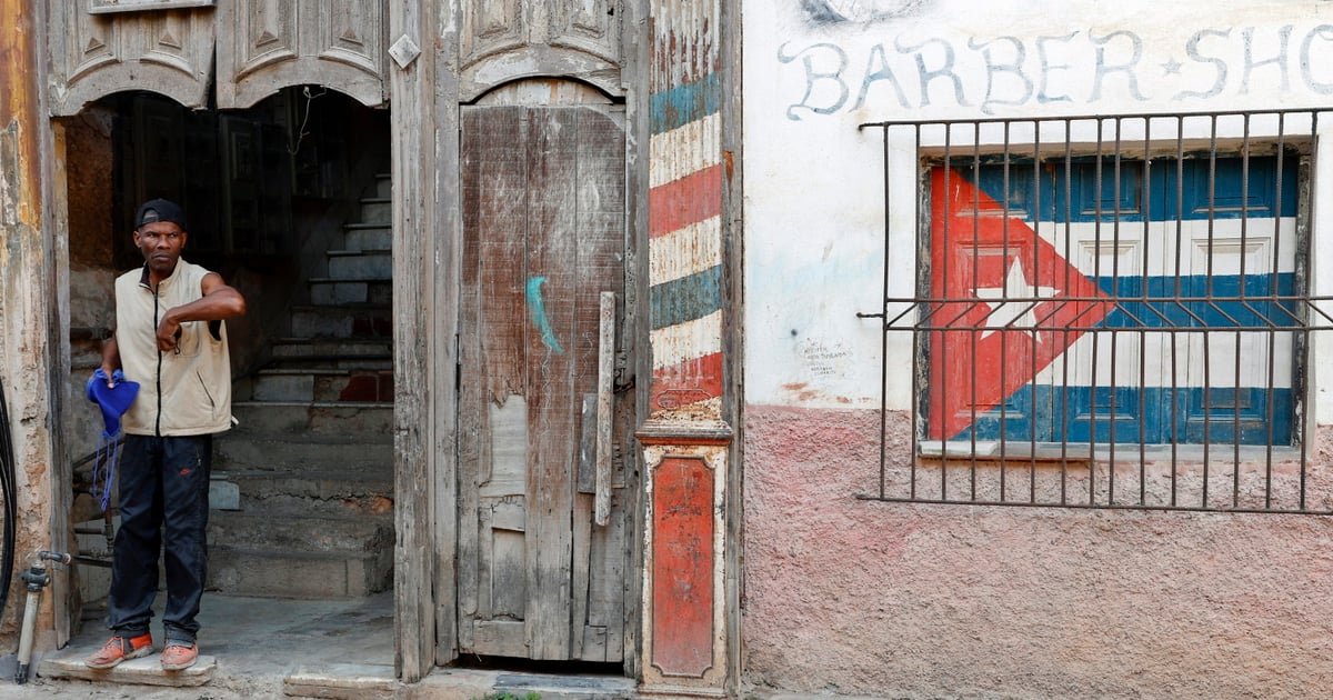 Kuba na skraju przepaści. „Wystarczy czekać aż dojdą do ściany”