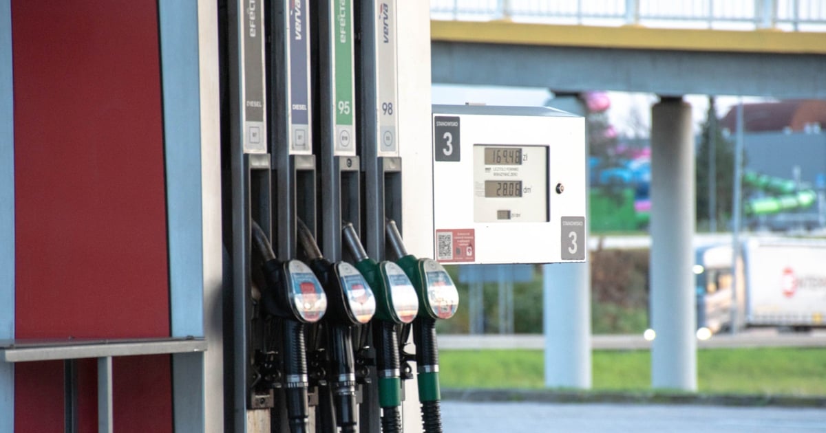 Od środy drożeje benzyna i olej napędowy. Koniec pakietu CPN oznacza wyższe rachunki dla kierowców